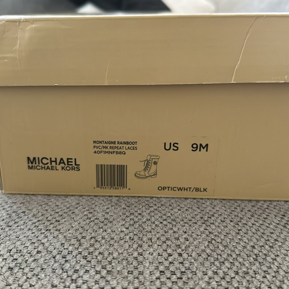 Michael Kors White and Black Lace Up Rain Boots - Picture 7 of 7